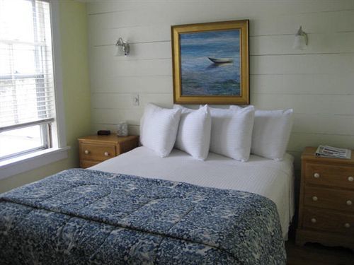 Admiral's Landing (adults Only) Bed & Breakfast 4*